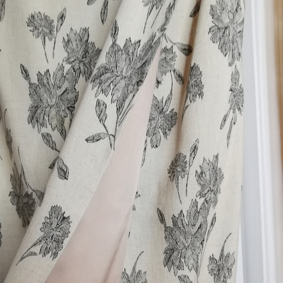 Cream and Black Maxi Pencil Skirt for Cocktail Events - Picture 4 of 8